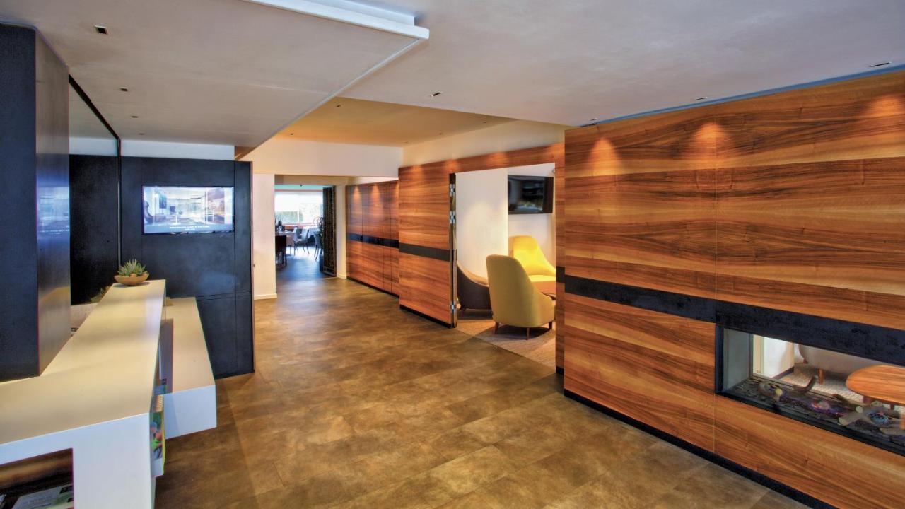 Logis Hotel Restaurant Spa Beau Site Люксойл-ле-Бан Екстериор снимка